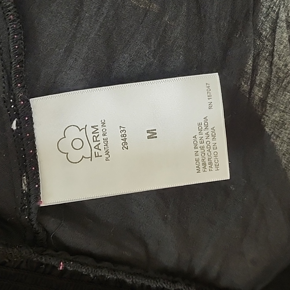 FarmRio Embroidered Puffsleeve  Black Dress Colorful Parrot Design Romantic Sz M - Picture 16 of 16